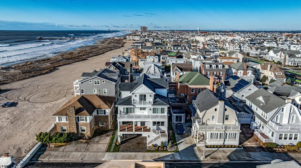 108 S Martindale Ave Ventnor, NJ 08406