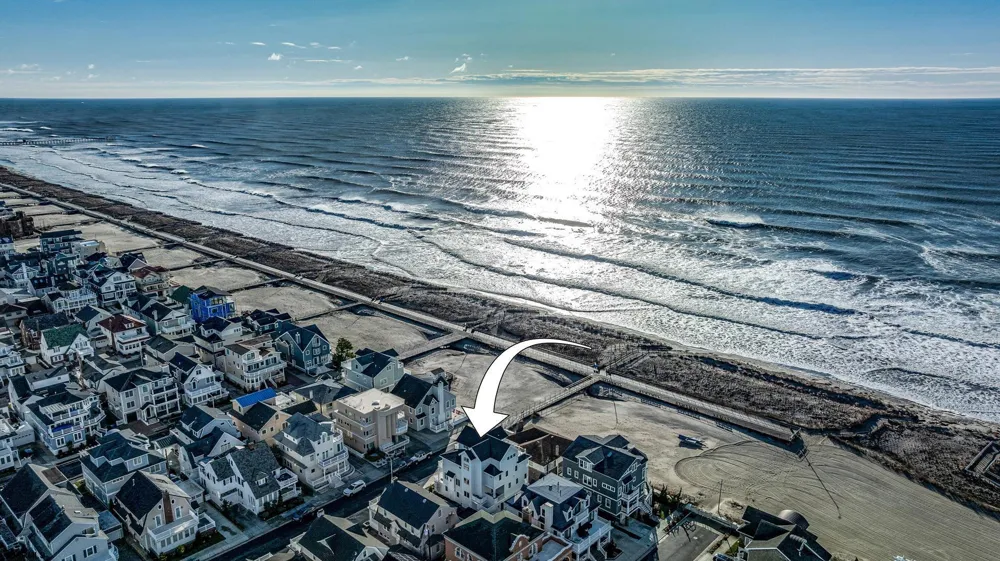 108 S Martindale Ave Ventnor, NJ 08406