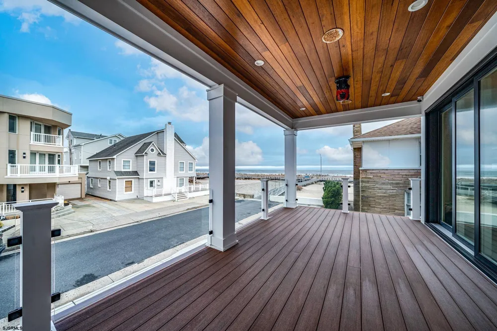 108 S Martindale Ave Ventnor, NJ 08406