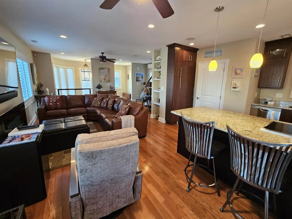 202 N Princeton Ave Ventnor, NJ 08406