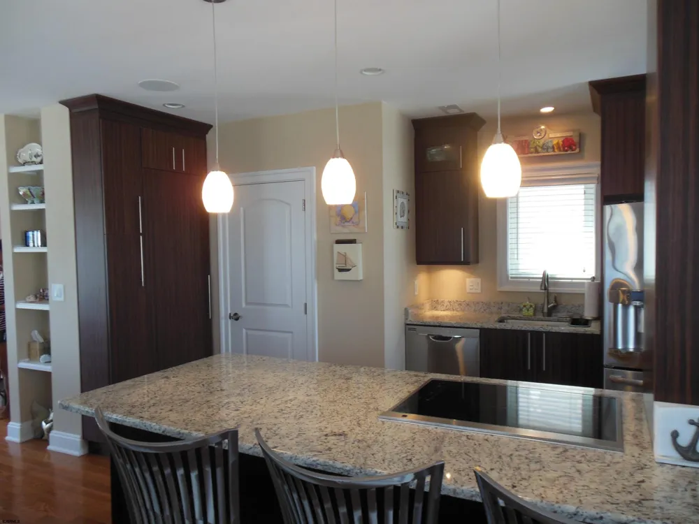 202 N Princeton Ave Ventnor, NJ 08406