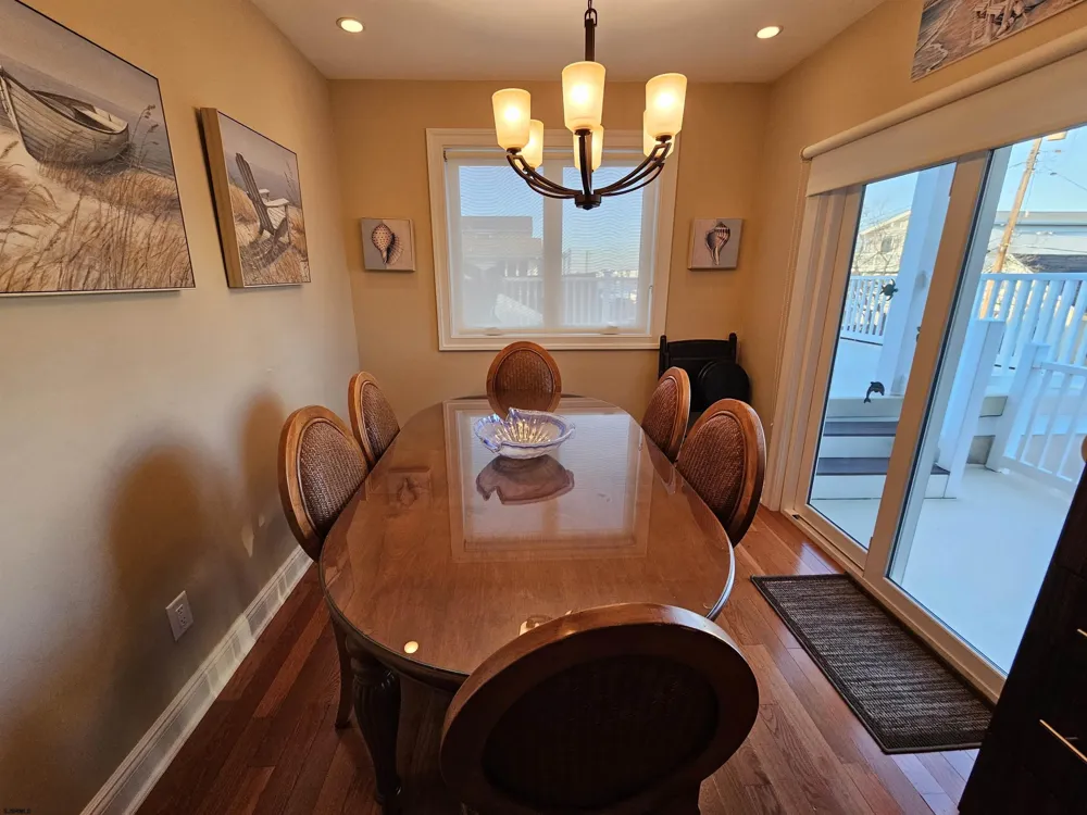 202 N Princeton Ave Ventnor, NJ 08406