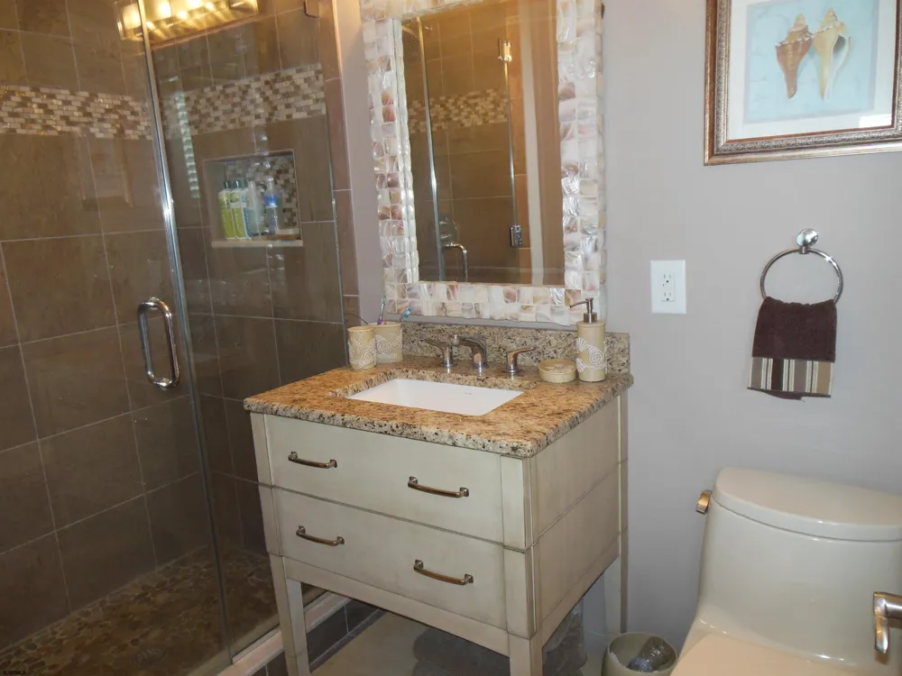 202 N Princeton Ave Ventnor, NJ 08406