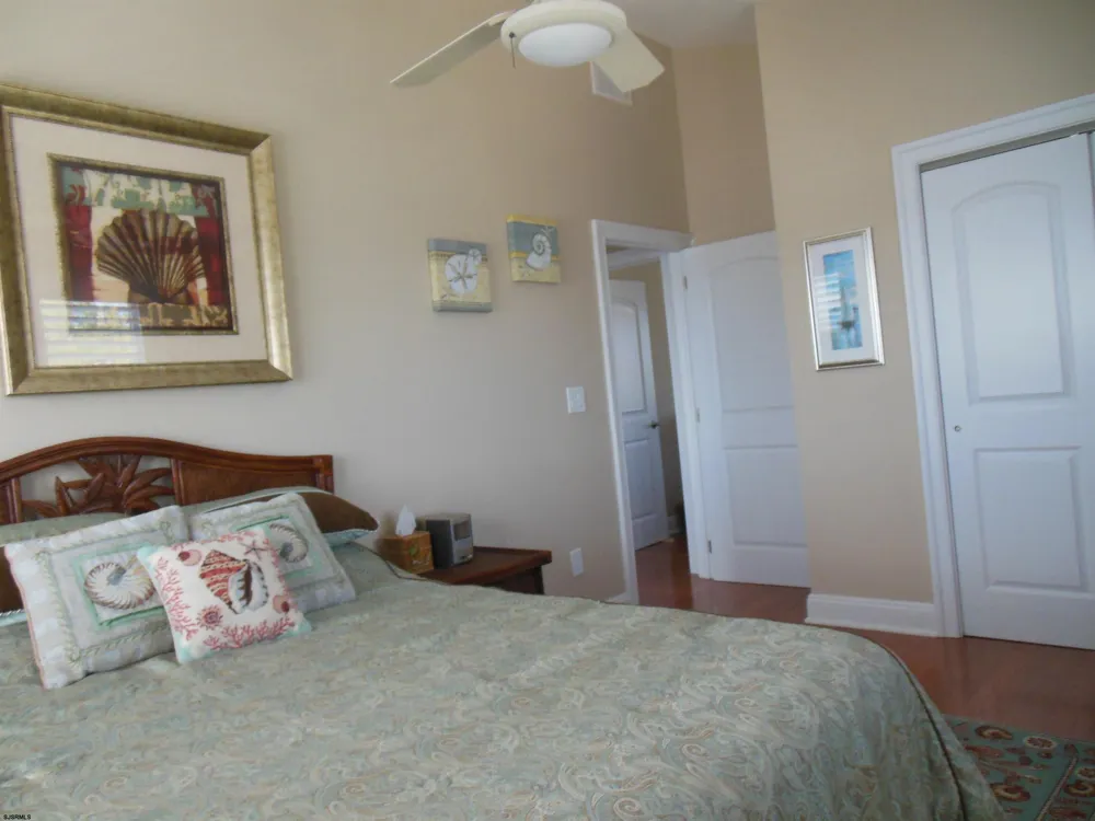 202 N Princeton Ave Ventnor, NJ 08406