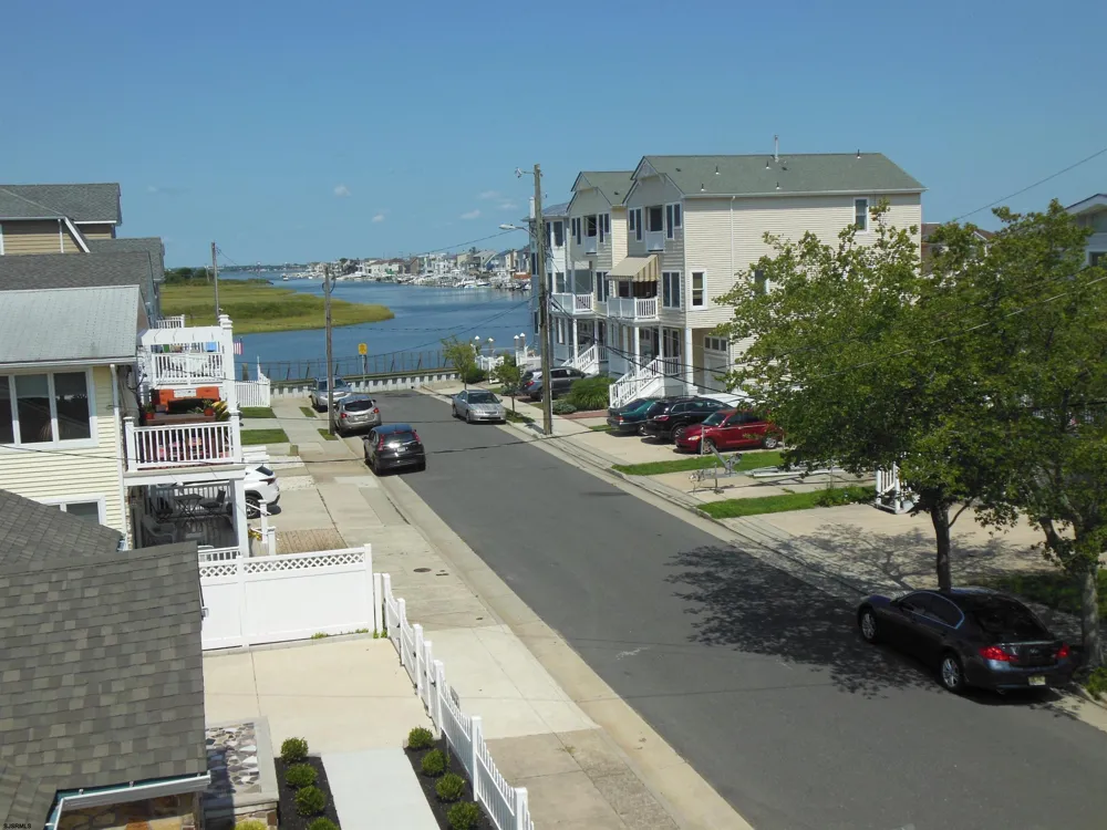 202 N Princeton Ave Ventnor, NJ 08406