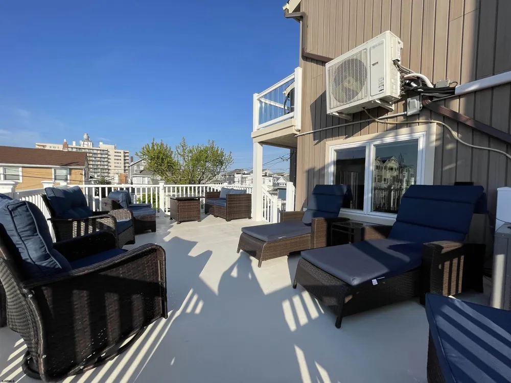 202 N Princeton Ave Ventnor, NJ 08406