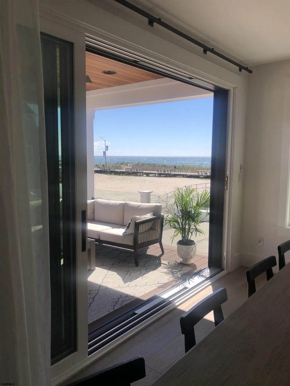 108 S Martindale Ave Ventnor, NJ 08406