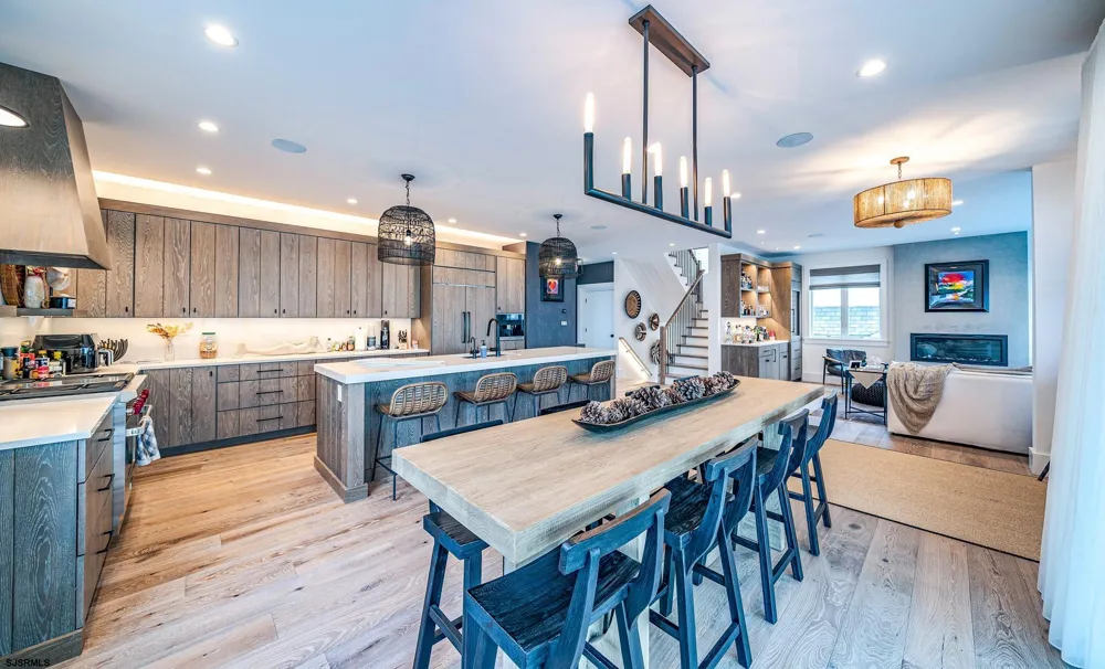 108 S Martindale Ave Ventnor, NJ 08406