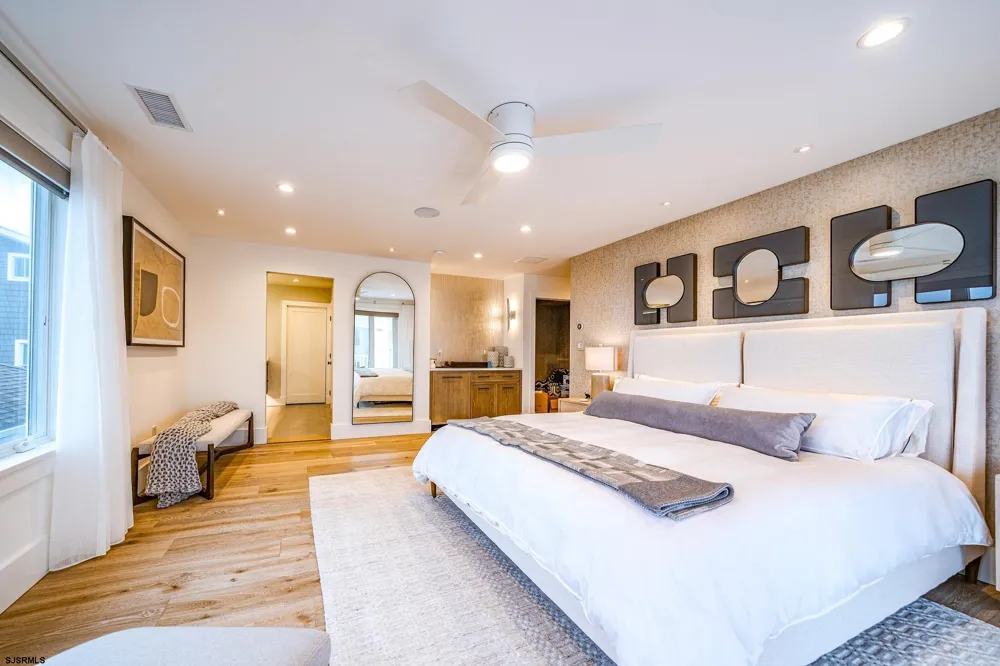 108 S Martindale Ave Ventnor, NJ 08406