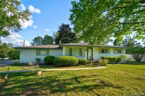 735 Amberwood Street