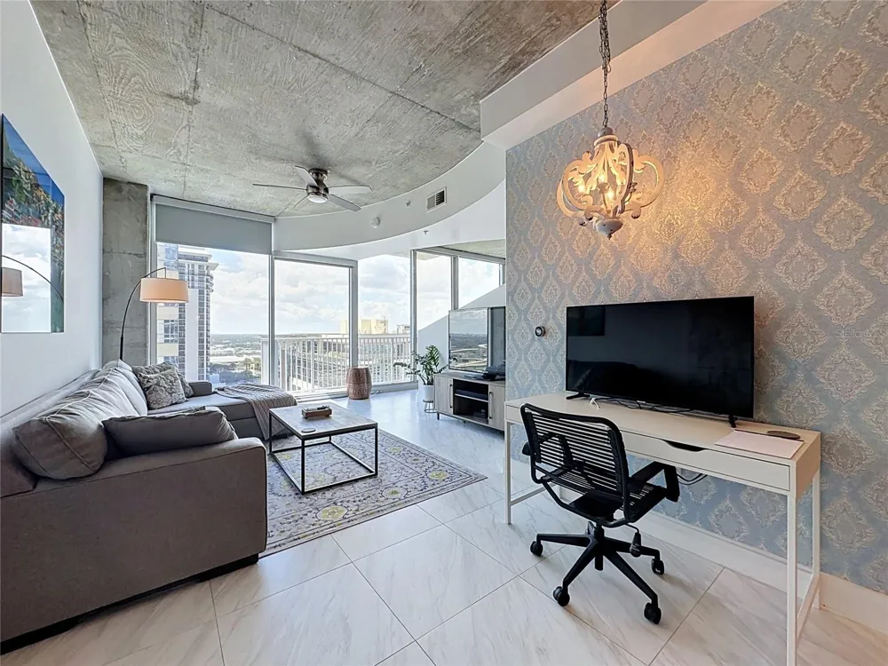 155 S COURT AVENUE #1810 Orlando, FL 32801