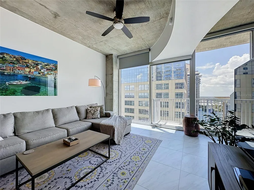 155 S COURT AVENUE #1810 Orlando, FL 32801