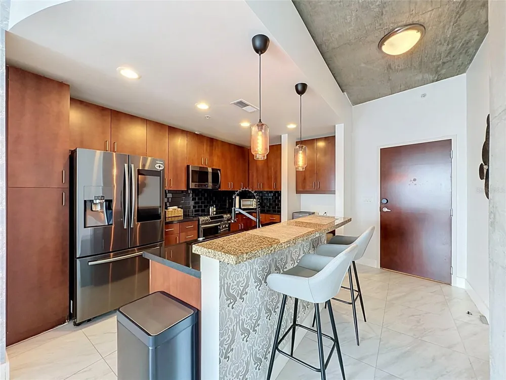 155 S COURT AVENUE #1810 Orlando, FL 32801