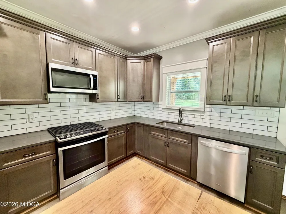1244 Smith Road Forsyth, GA 31029