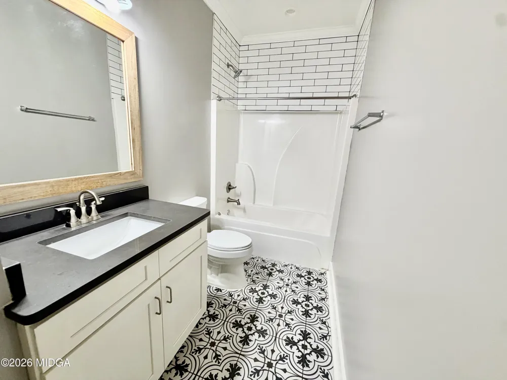 1244 Smith Road Forsyth, GA 31029