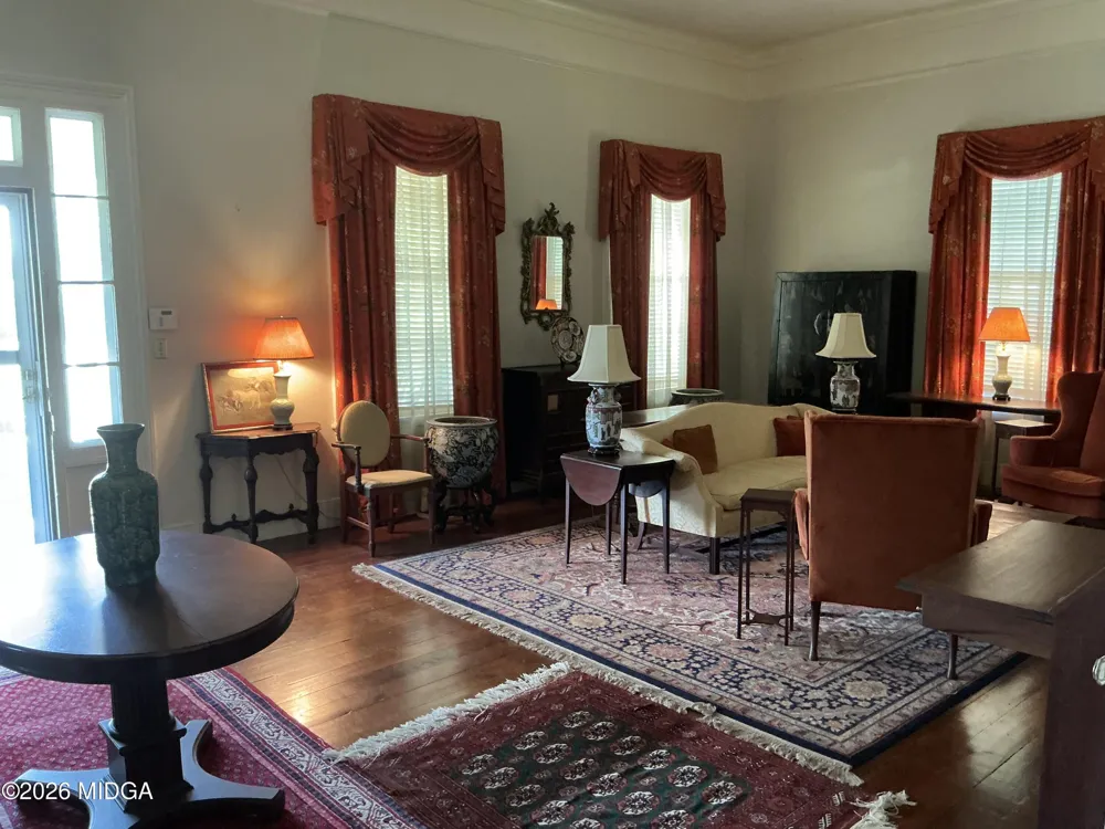 992 Tatnall Street Macon, GA 31201