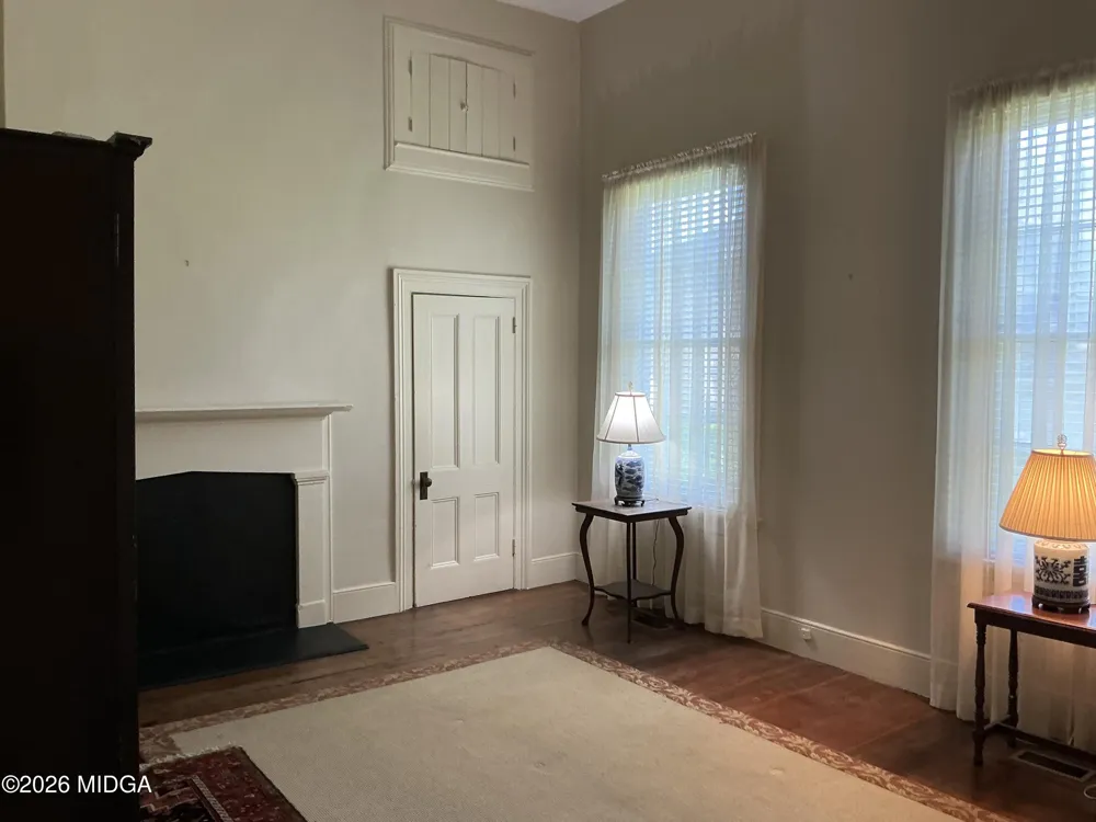 992 Tatnall Street Macon, GA 31201