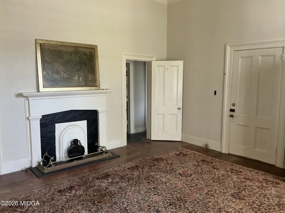 992 Tatnall Street Macon, GA 31201