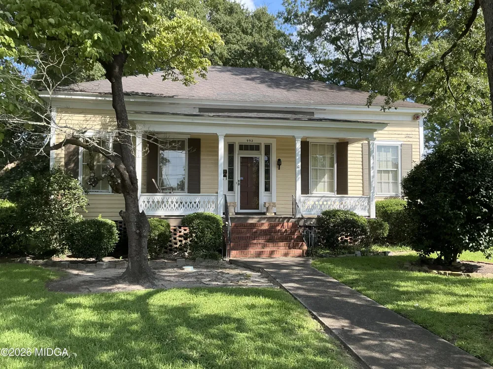 992 Tatnall Street Macon, GA 31201