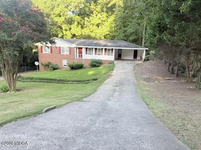 1566 Atwood Drive Macon, GA 31204