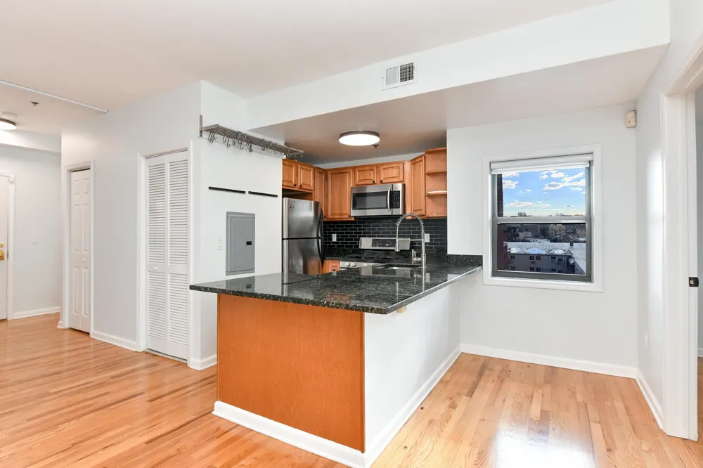 3519 PARK AVE Union City, NJ 07087