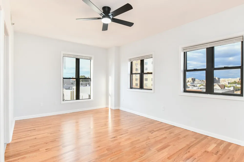 3519 PARK AVE Union City, NJ 07087