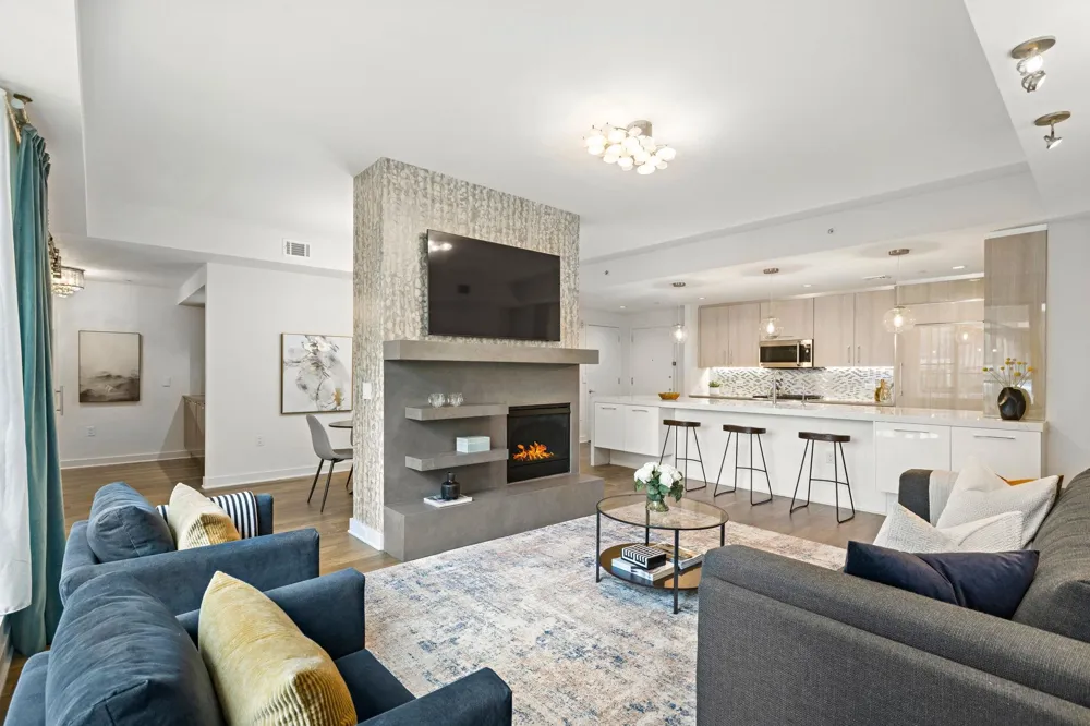 1200 AVENUE AT PORT IMPERIAL Weehawken, NJ 07086