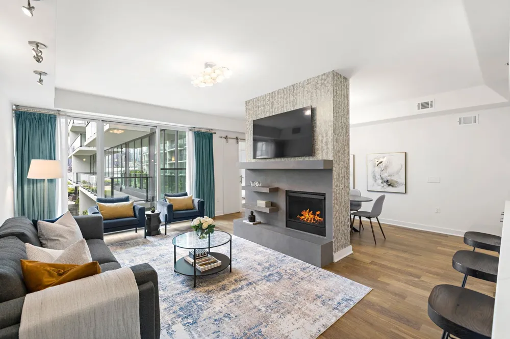1200 AVENUE AT PORT IMPERIAL Weehawken, NJ 07086