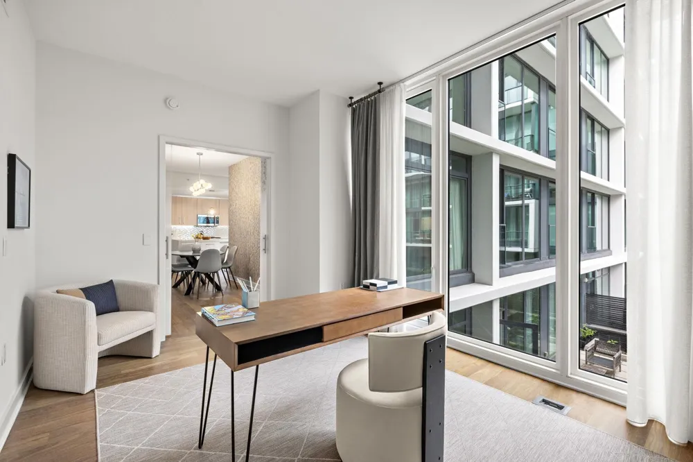 1200 AVENUE AT PORT IMPERIAL Weehawken, NJ 07086