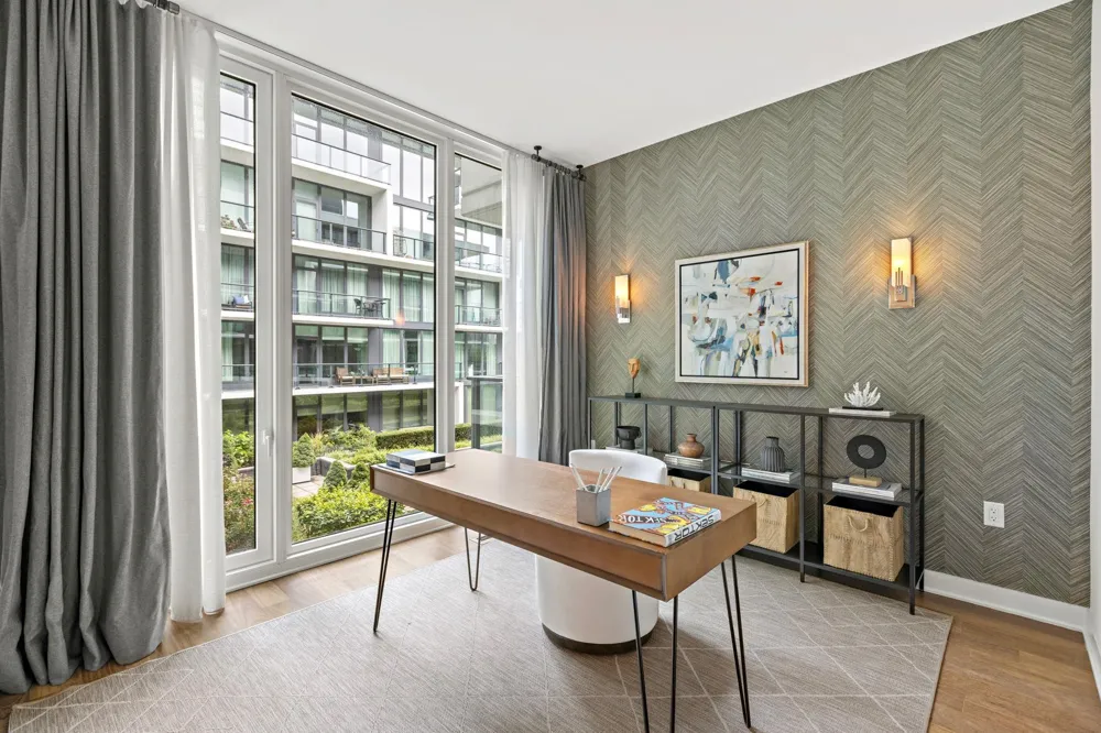 1200 AVENUE AT PORT IMPERIAL Weehawken, NJ 07086
