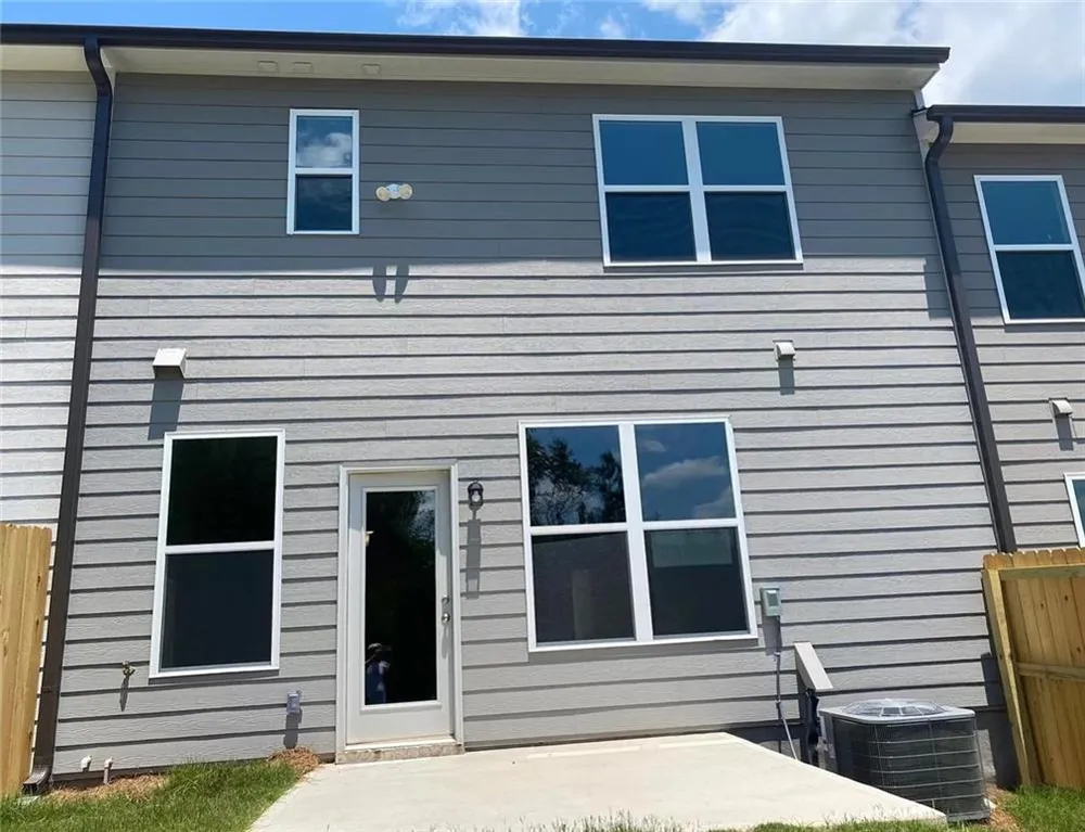 3883 Brookburn Park Gainesville, GA 30506