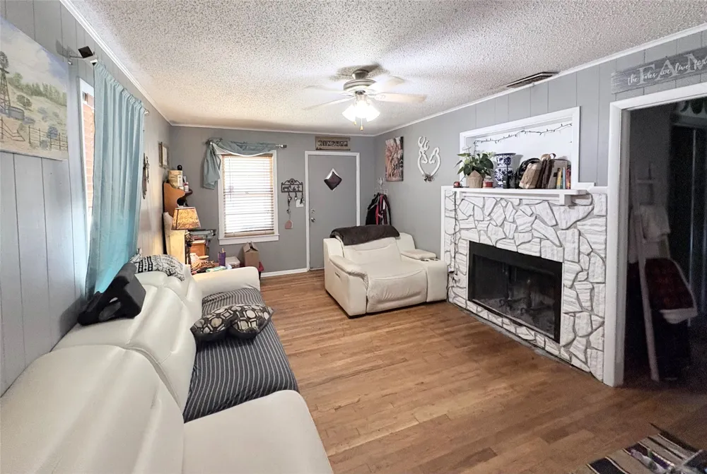 419 E Conner Street Eastland, TX 76448