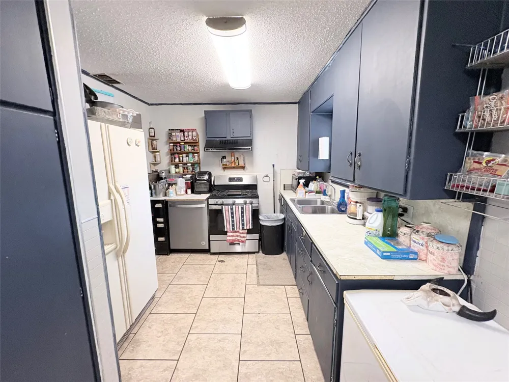 419 E Conner Street Eastland, TX 76448