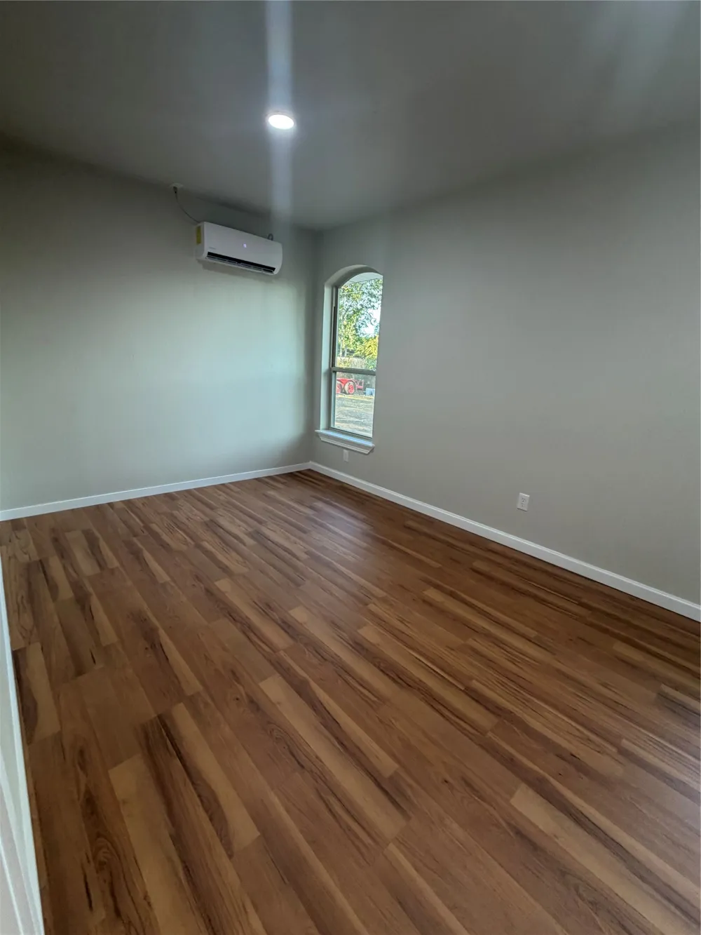 1818 Walnut Avenue Carrollton, TX 75006