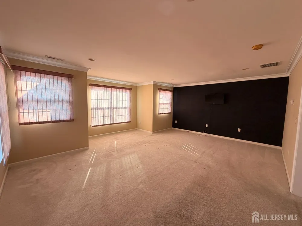 87 Timber Hill Drive Franklin, NJ 08823