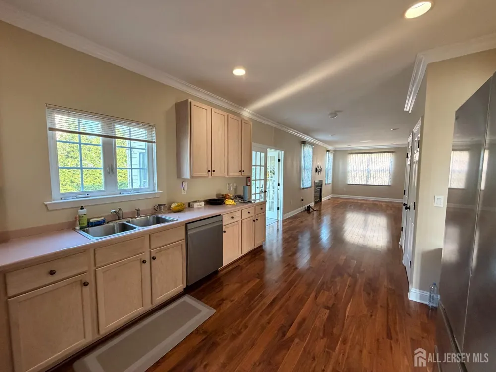 87 Timber Hill Drive Franklin, NJ 08823