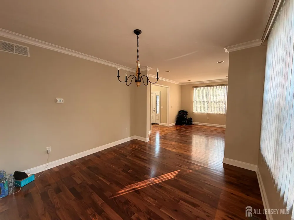 87 Timber Hill Drive Franklin, NJ 08823