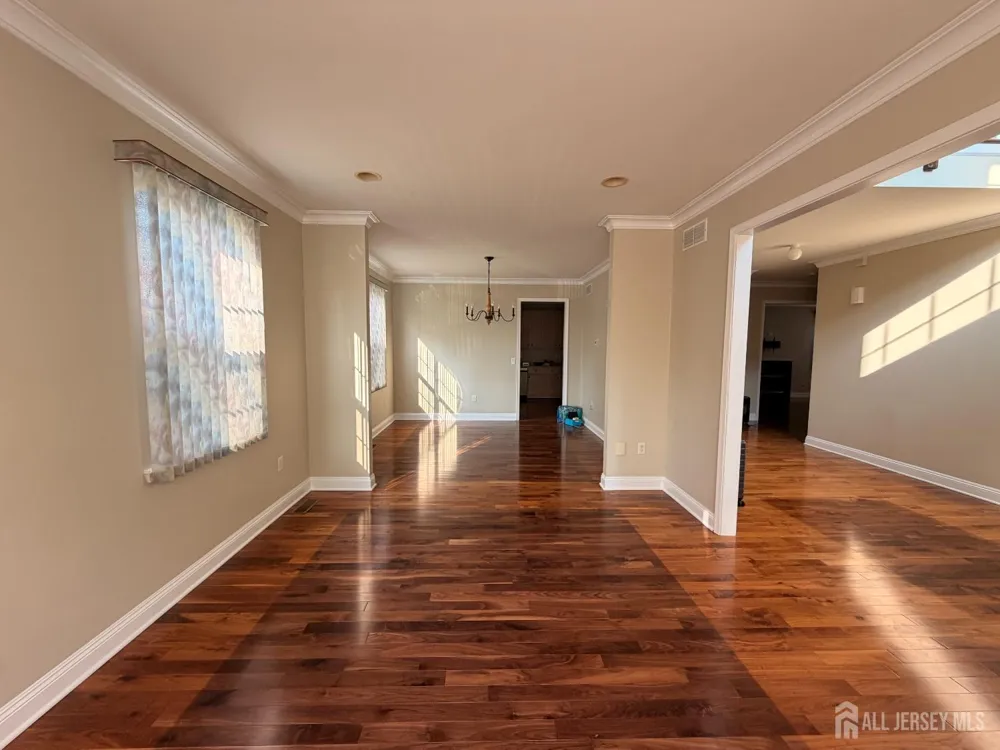 87 Timber Hill Drive Franklin, NJ 08823