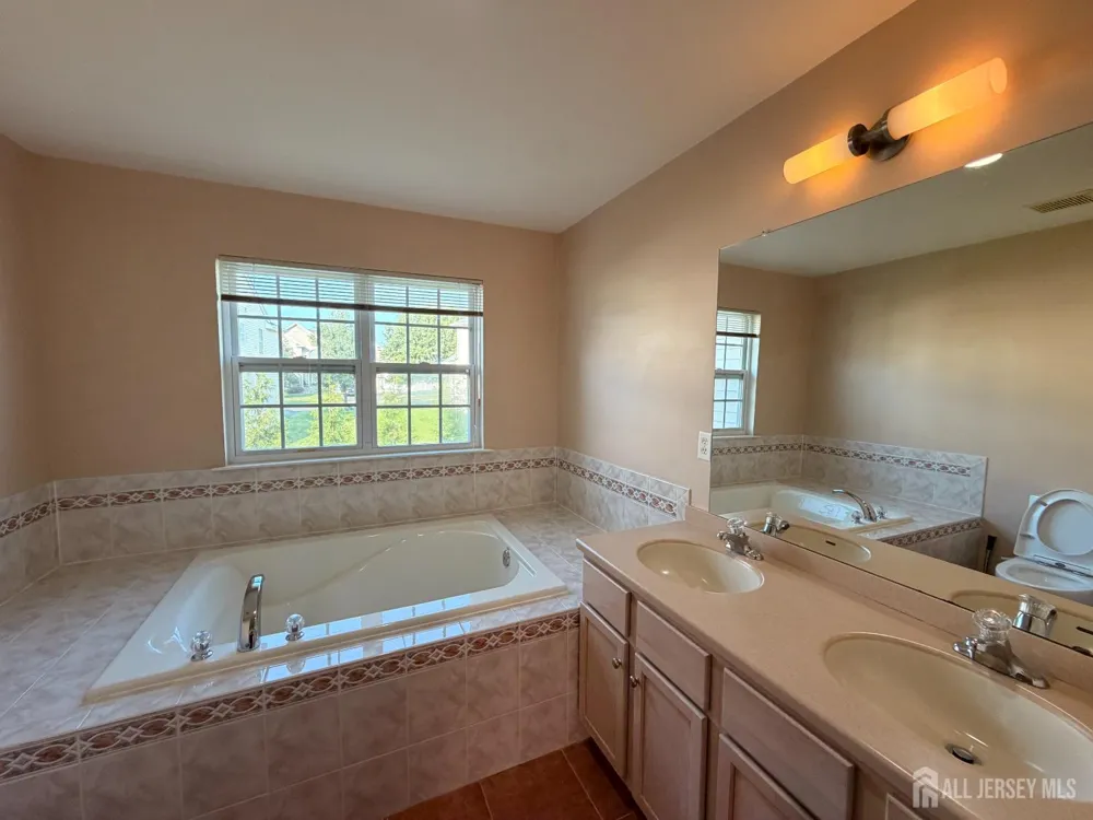 87 Timber Hill Drive Franklin, NJ 08823