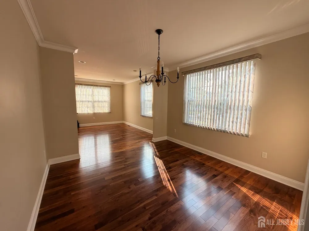 87 Timber Hill Drive Franklin, NJ 08823