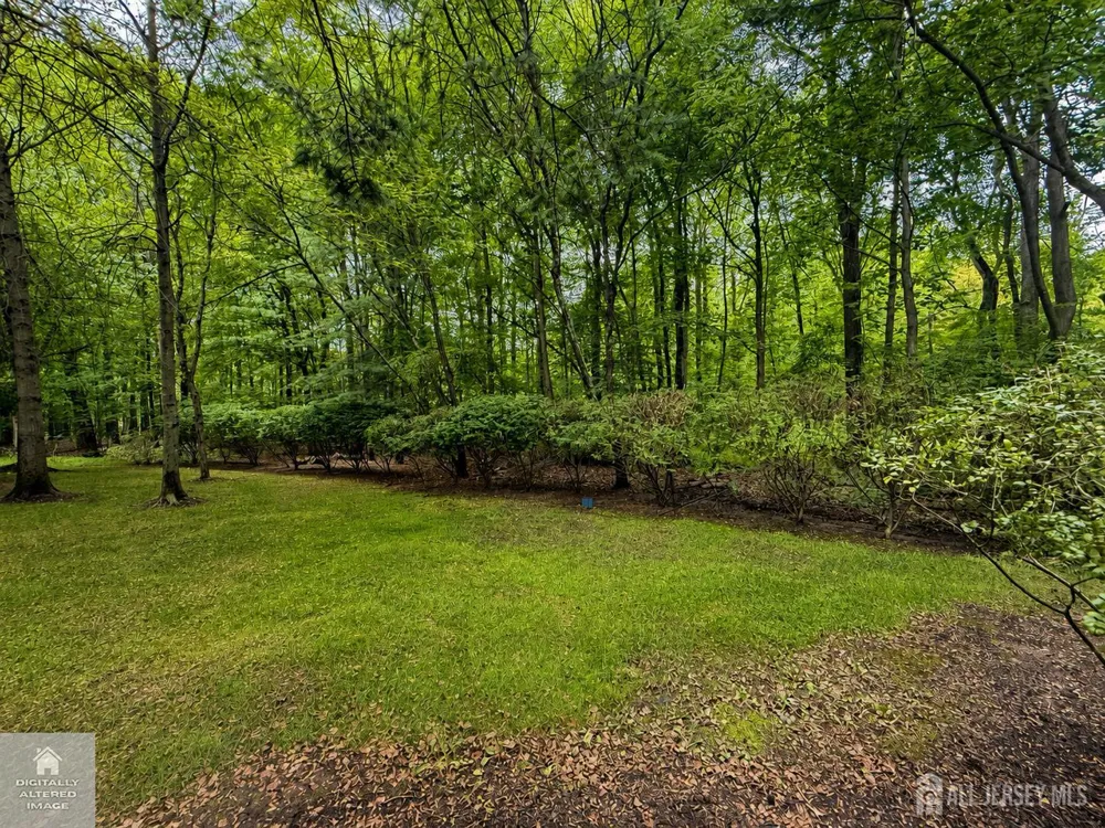 151-151 Prestwick Way Edison, NJ 08820