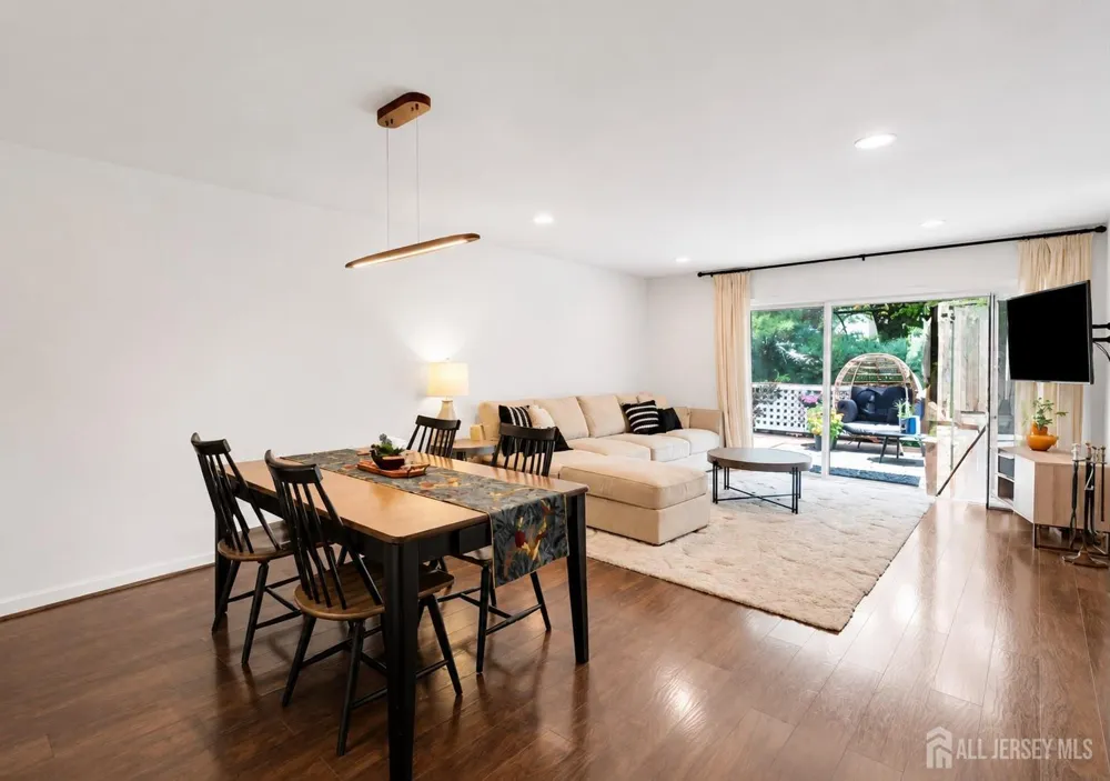 278 Penns Way Bernards, NJ 07920