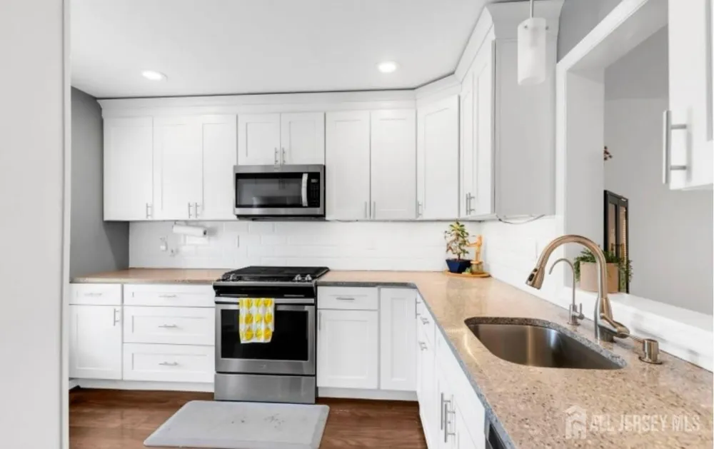 278 Penns Way Bernards, NJ 07920