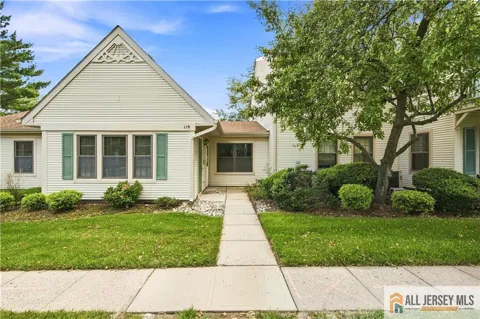 119 Griggs Place #119
