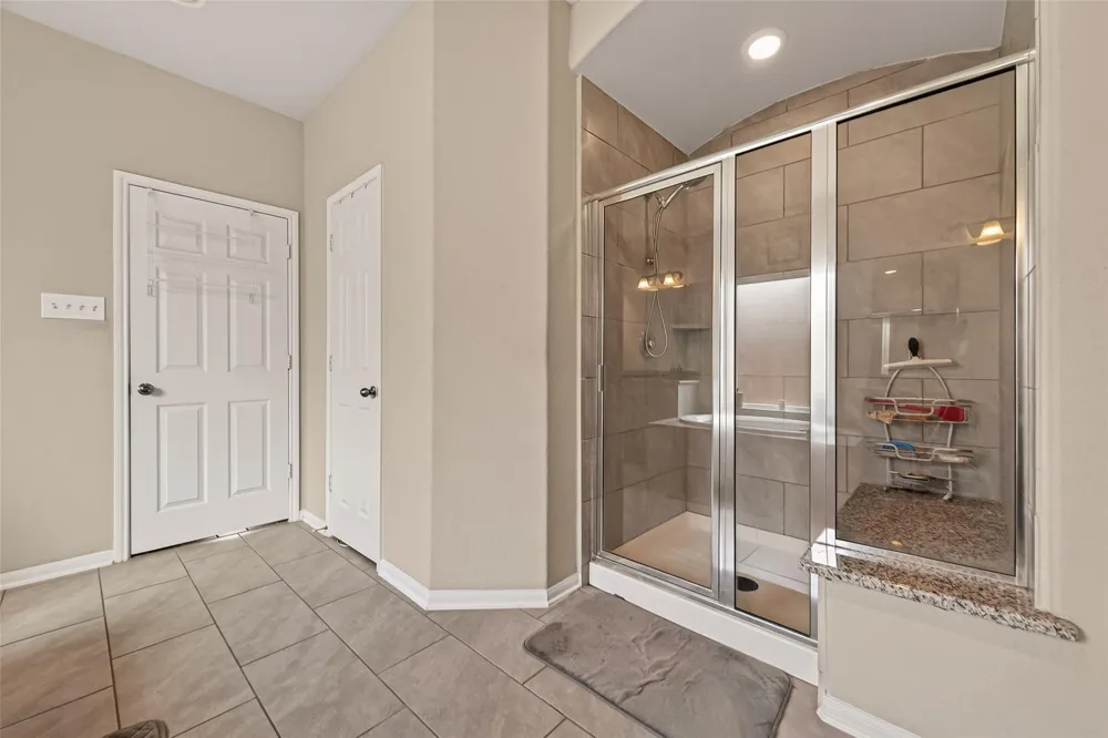 1914 Walnut Green Circle Rosenberg, TX 77471