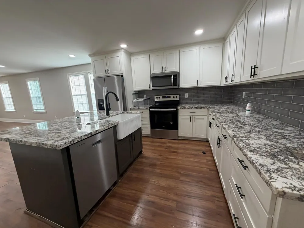 104 Mesquite Street Louise, TX 77455