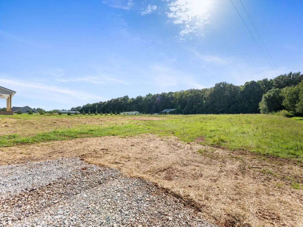 235 Loss Crouch Rd Morrison, TN 37357