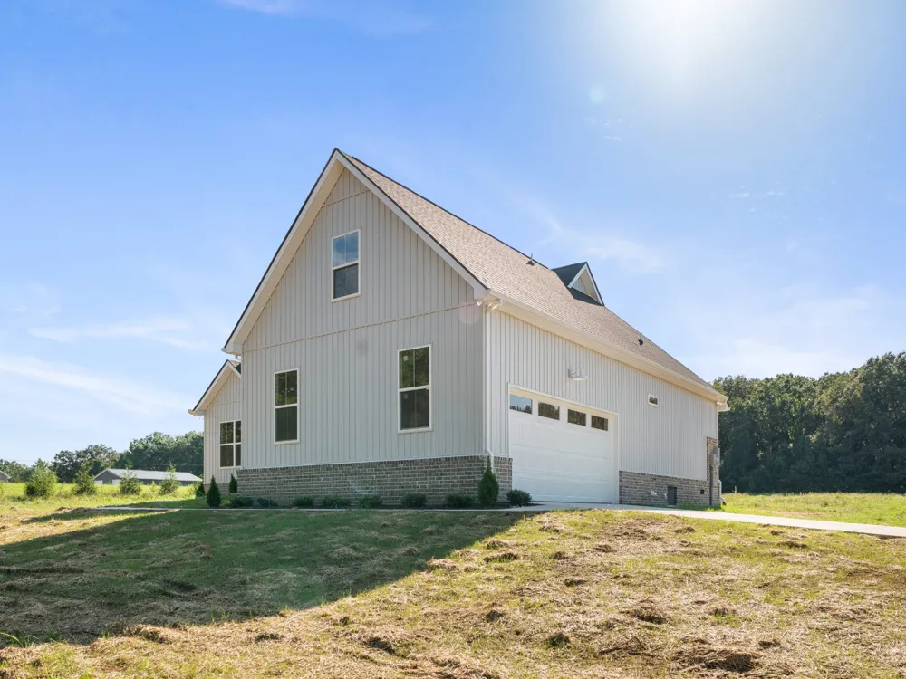 235 Loss Crouch Rd Morrison, TN 37357