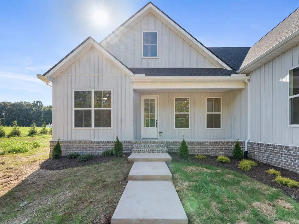 235 Loss Crouch Rd Morrison, TN 37357