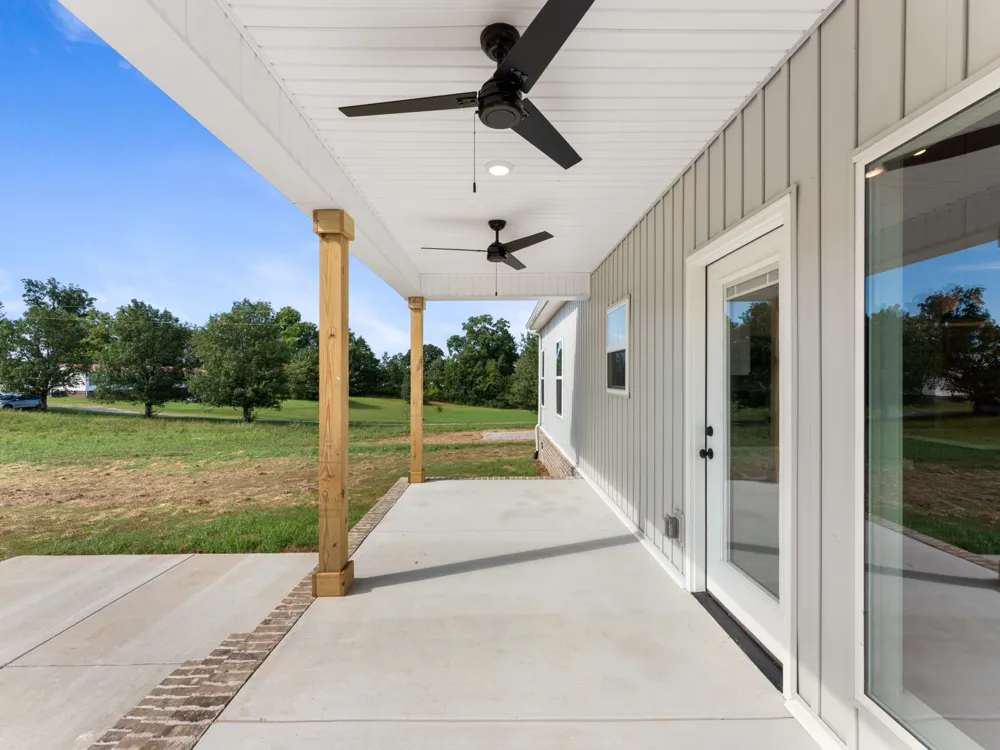 235 Loss Crouch Rd Morrison, TN 37357